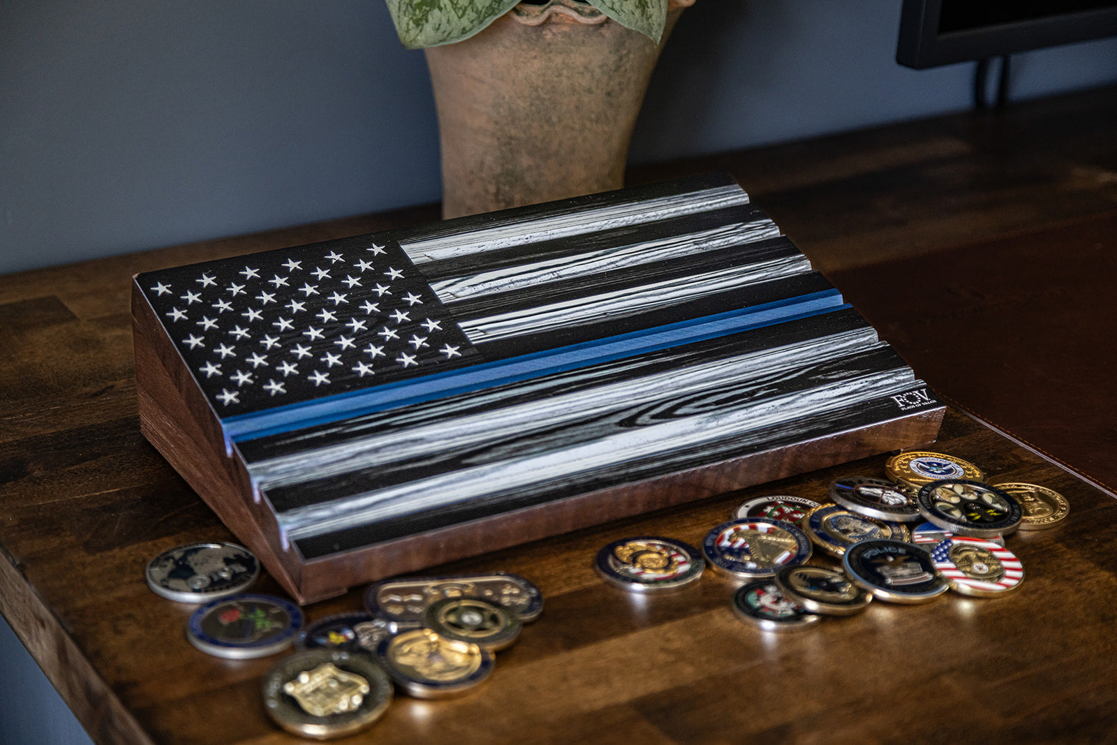 Thin Blue Line Desktop Challenge Coin Holder